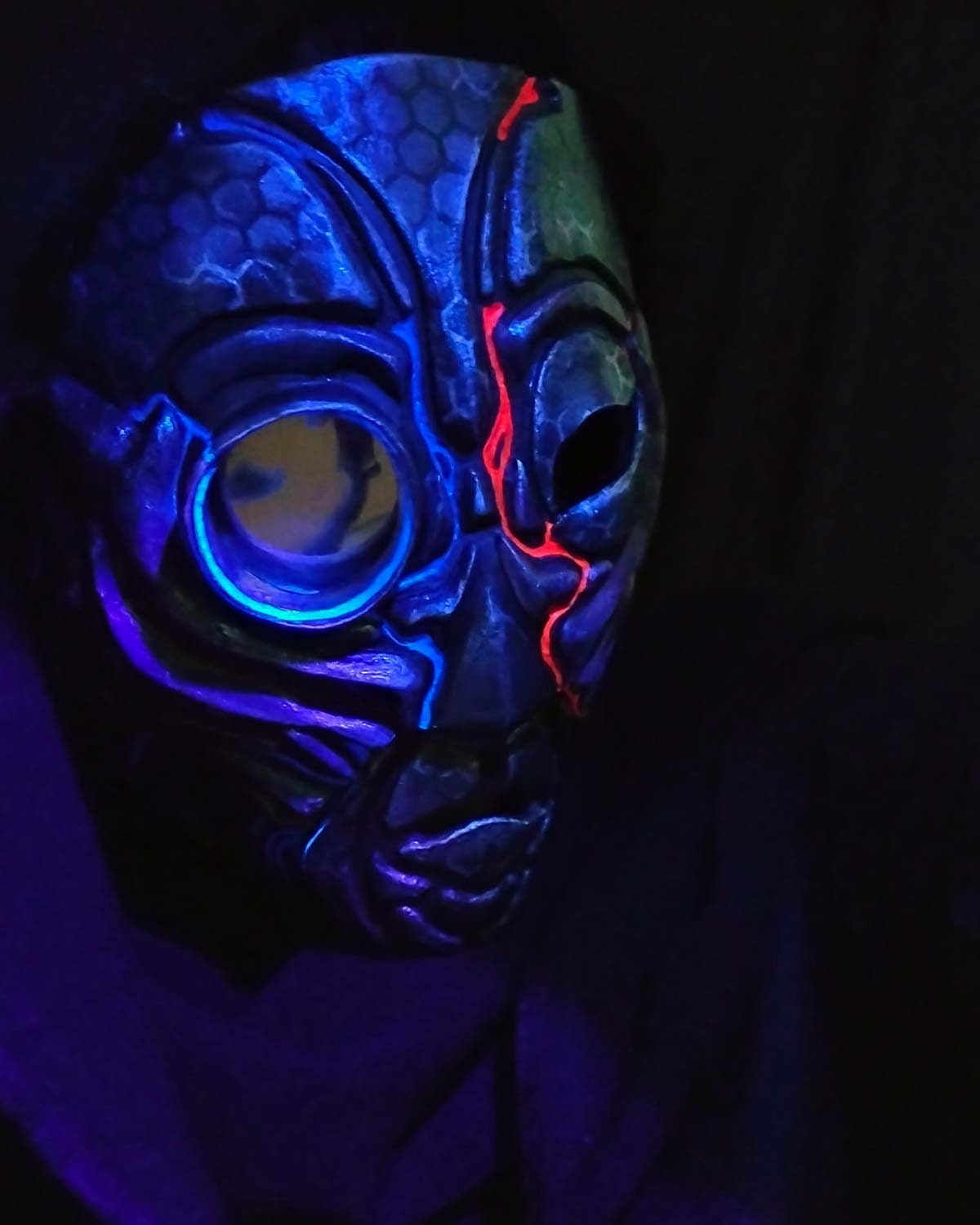 MADE TO ORDER Cyberpunk Droid Resin Mask - Uv Engraved Reflective Eye Cosplay Larp