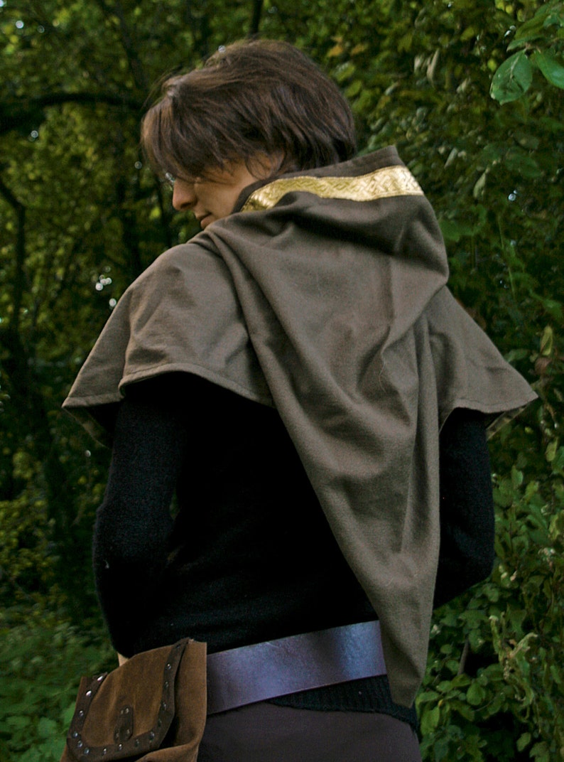 READY TO SHIP mantle cloak unisex gray gold Fantasy Renassaince Pagan Winter wiccan medieval hood cape image 3