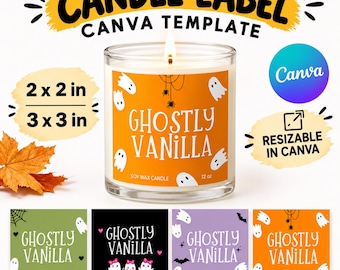 Pode incluir: Um frasco de vela de vidro transparente com pavio aceso e um rótulo laranja com ilustrações de fantasmas brancos, teias de aranha e o texto GHOSTLY VANILLA. Inclui texto para tamanhos de 5 x 5 cm e 7,6 x 7,6 cm, além de quatro designs de rótulos quadrados em verde, preto, roxo e laranja.