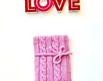 i-pad cover,Valentine gift,Mother’s day gift,Gift for her,cable knit,handmade,pink,gift for wife,gift for girlfriend,anniversary gift,pink