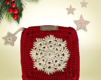Crochet bag,Crochet zipper bag,zipper pouch bag,snowflake bag,gift for her,granny square bag,makeup bag,mother day gift,bag with liner