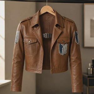 Handgjord AOT Anime Beskuren Brun Jacka | Unisex Shingeki Cosplay Scout Regiment Vintage Läder Kort Ytterkläder Kostym