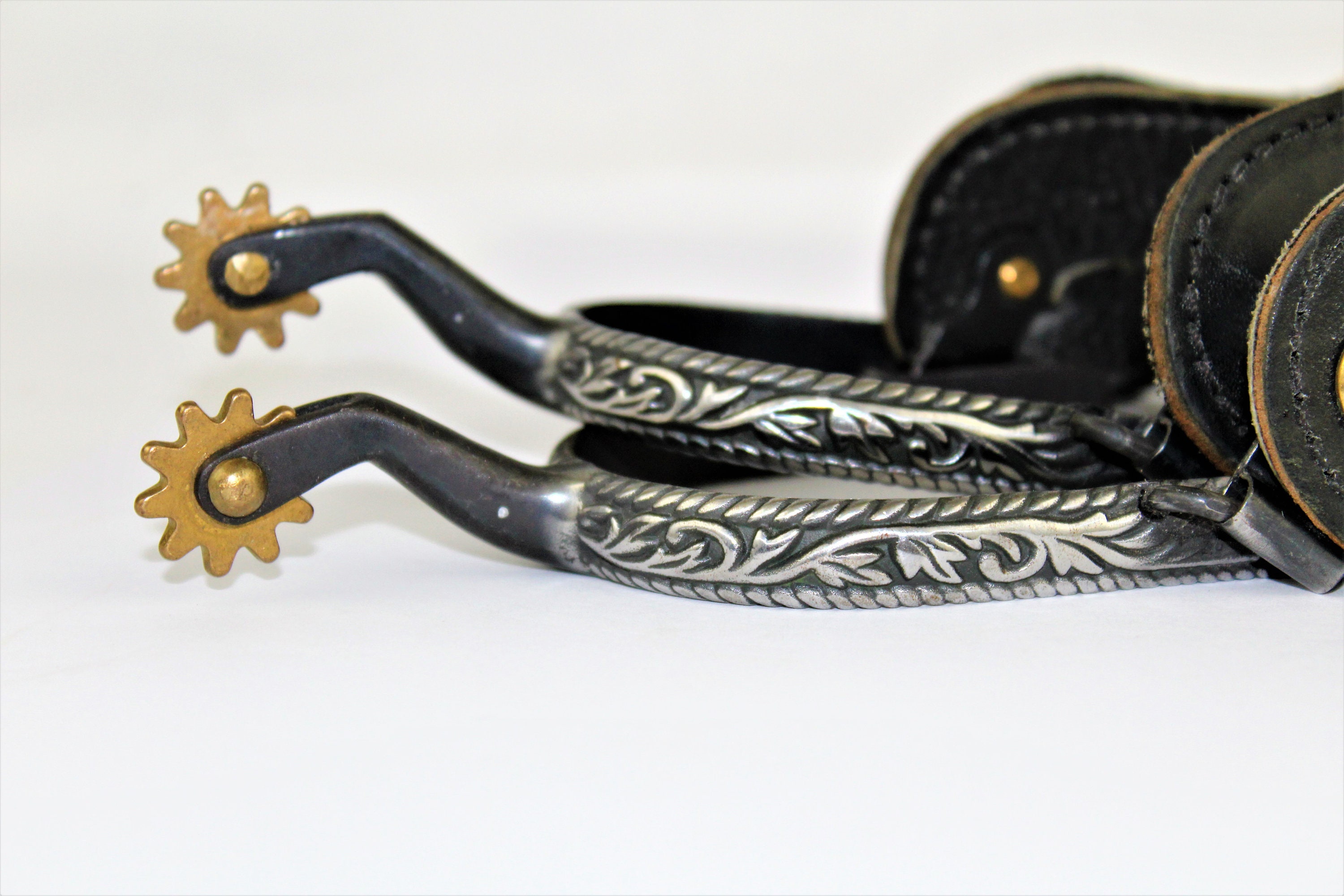 Western Memorabilia / Western Spurs / Cowboy Spurs / Western Home Décor