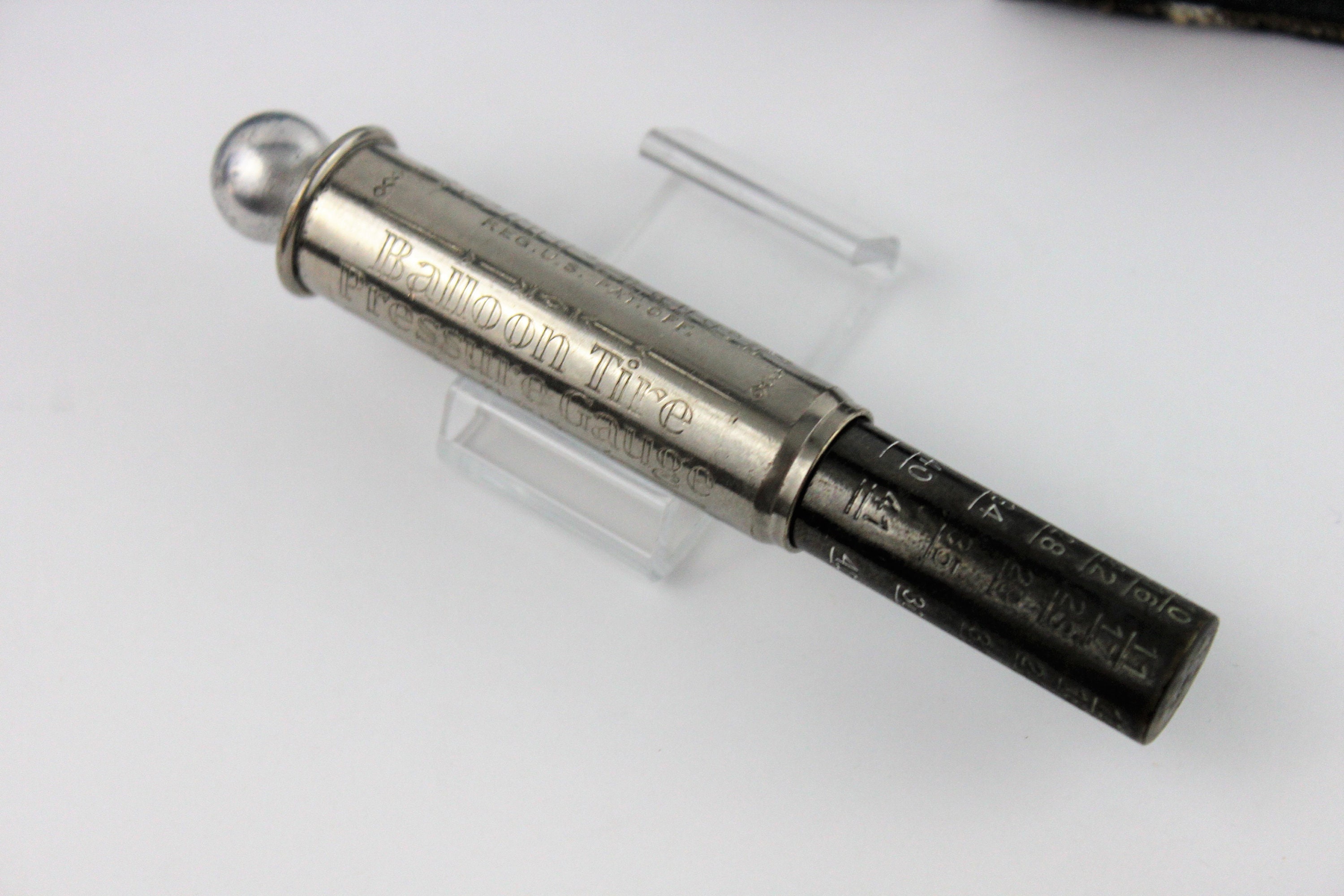 1920s Schrader Universal Tire Pressure Gauge