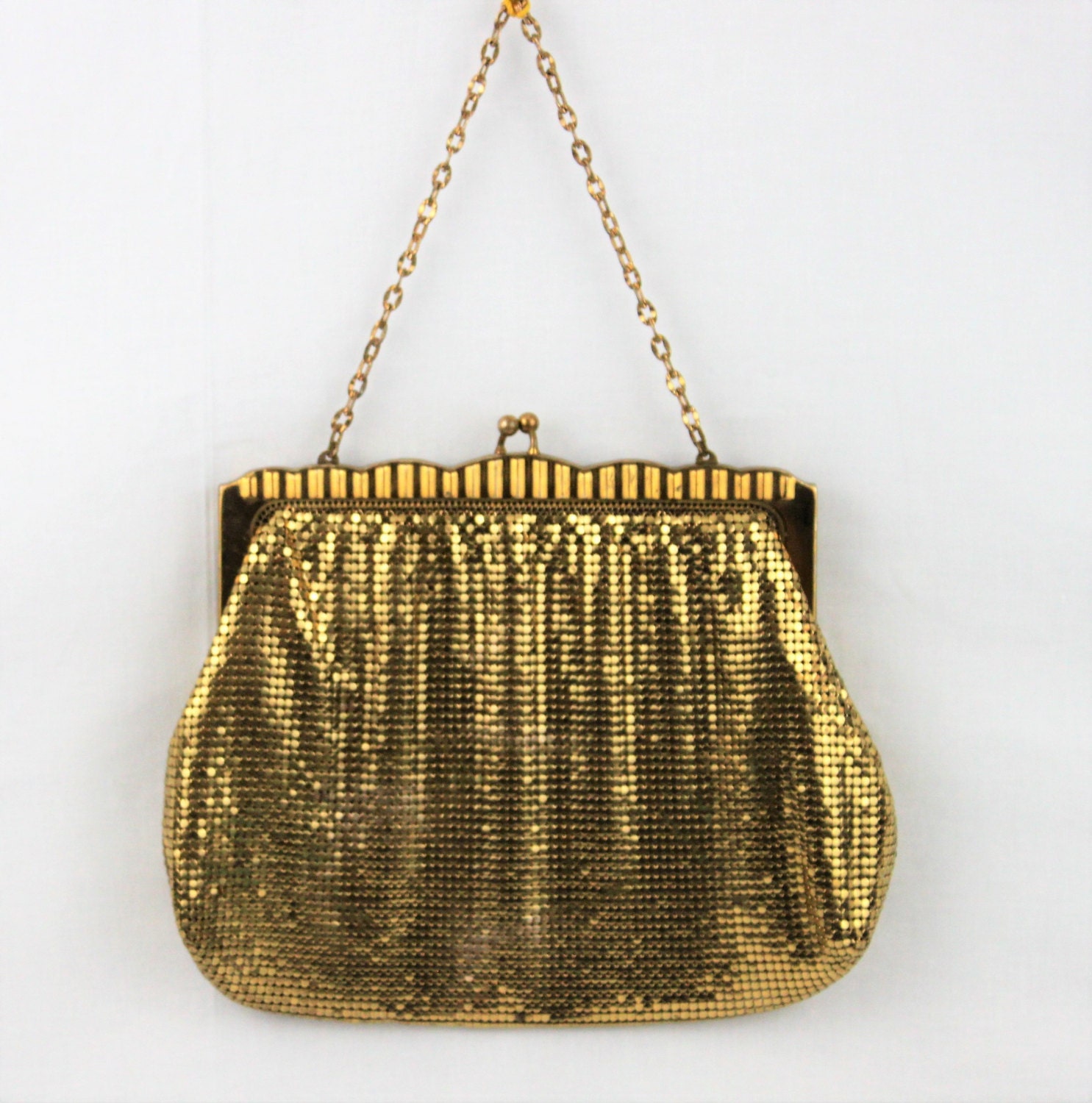 Elegant 1930s Vintage Antique Whiting and Davis Gold Metal Mesh Purse 2932