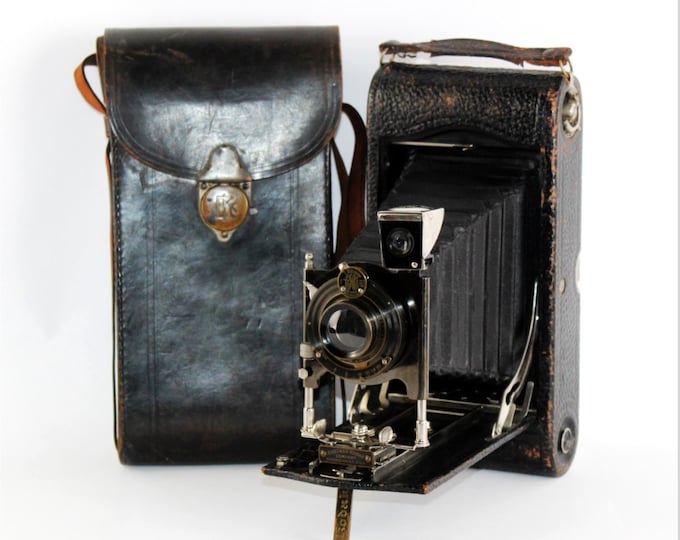 Antique 1910 Eastman Kodak No. 3-A Folding Pocket Kodak Model C. Camera
