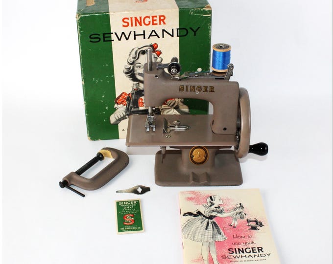 1950s Singer Sewhandy Model 20 Sewing Machine, Child Size Sewing Machine