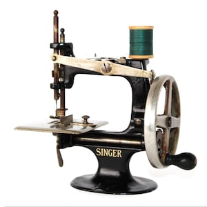 Mini Singer Sewhandy Sewing Machine - Etsy