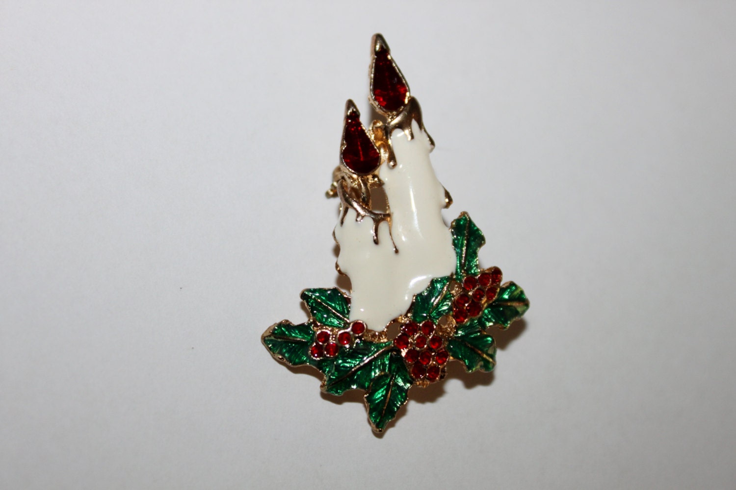 Vintage Christmas Brooch, Christmas Candle Brooch, Enamel Pin