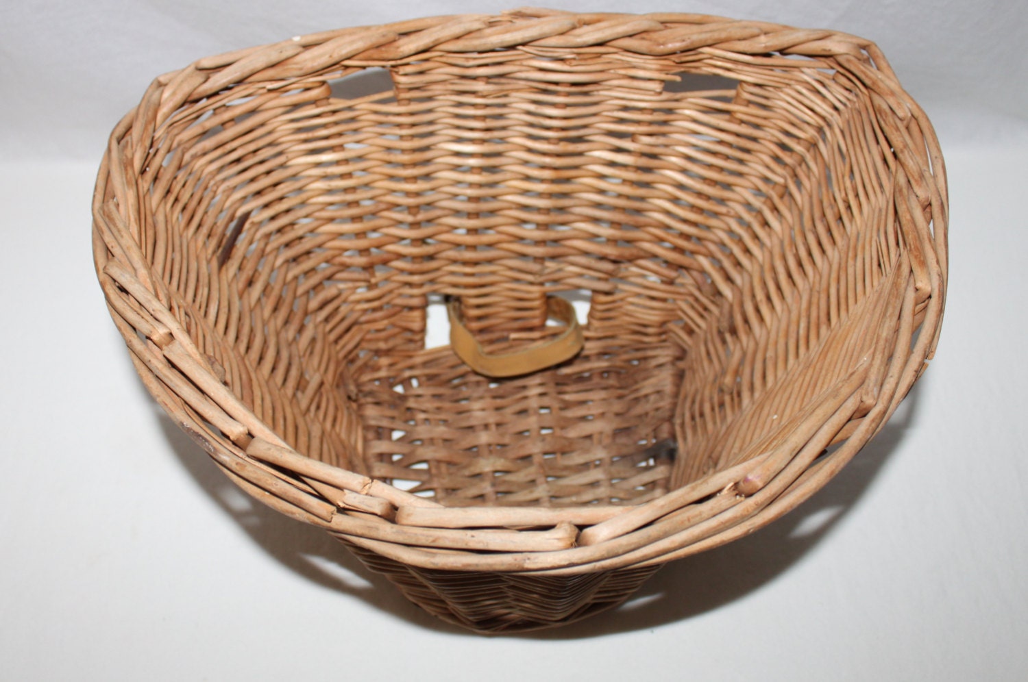 Vintage 1940s Wicker Bicycle Basket, Wicker Basket