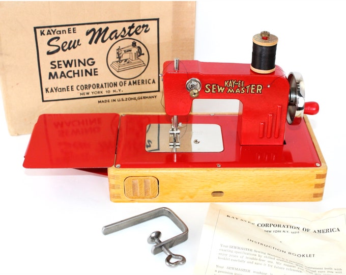 1940s KAYanEE, SEW MASTER Child’s Sewing Machine