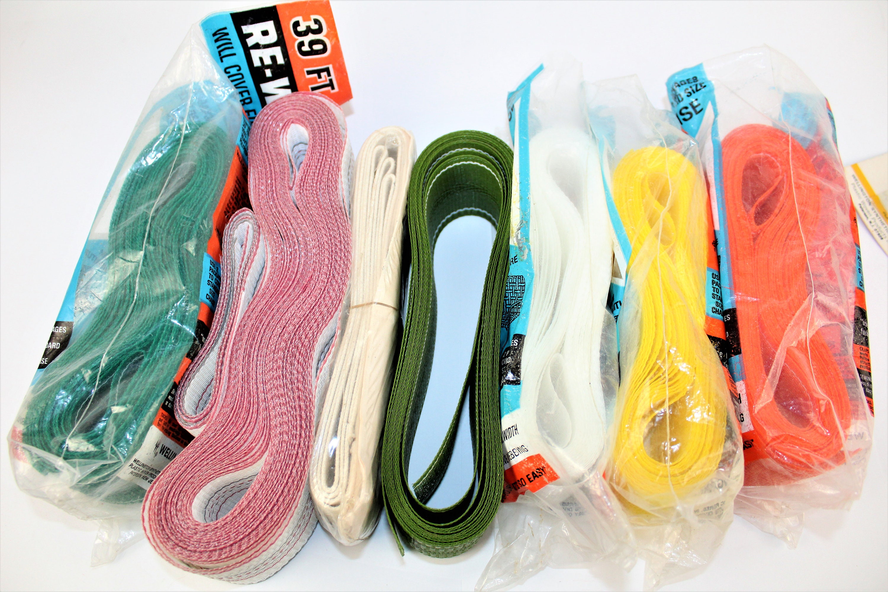 Vintage 1960s Vinyl Lawn Chair bing, Re Kit