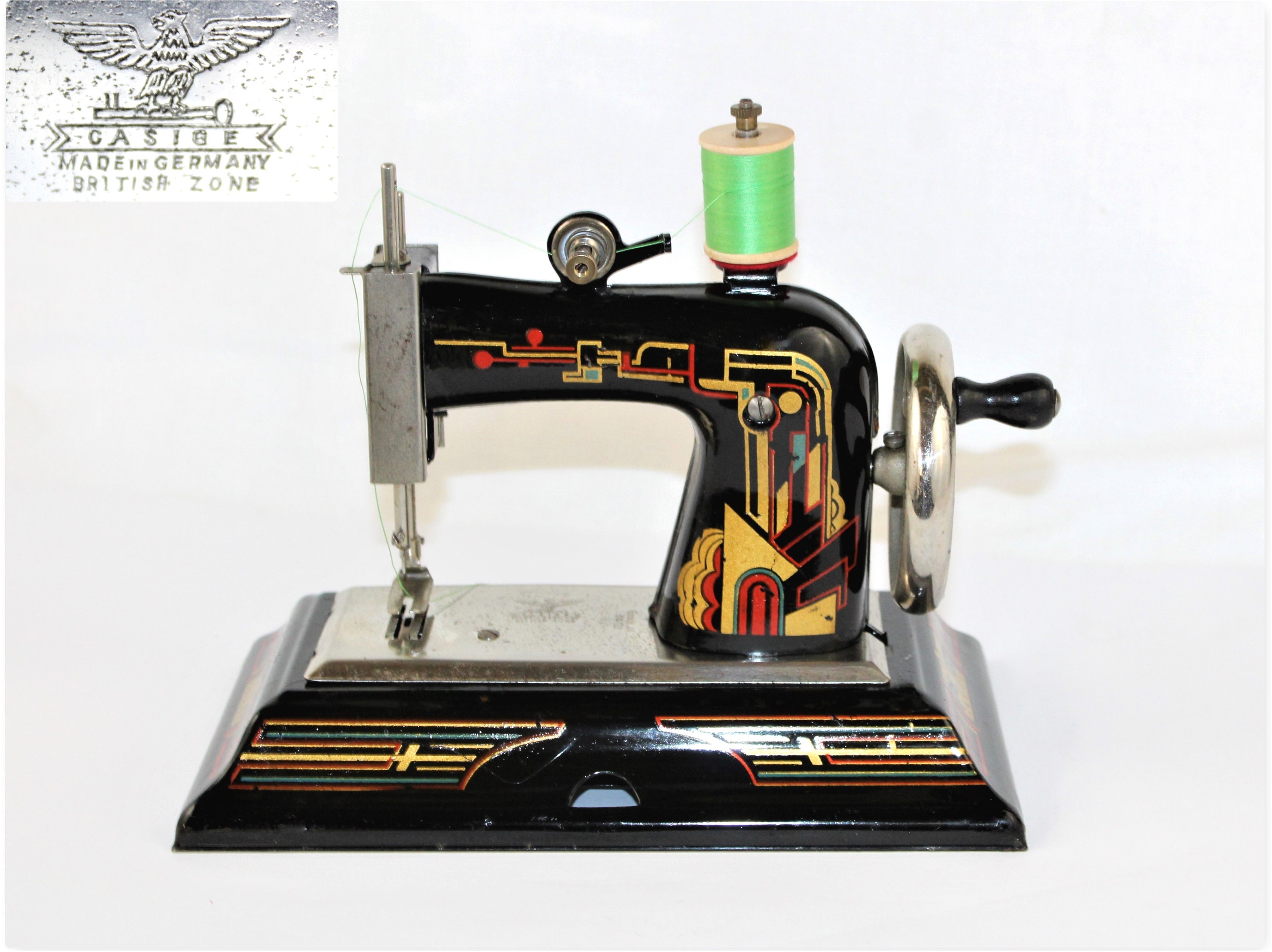 1940s German Casige Toy Sewing Machine, Art Deco Model 1025, Gesch M 1470