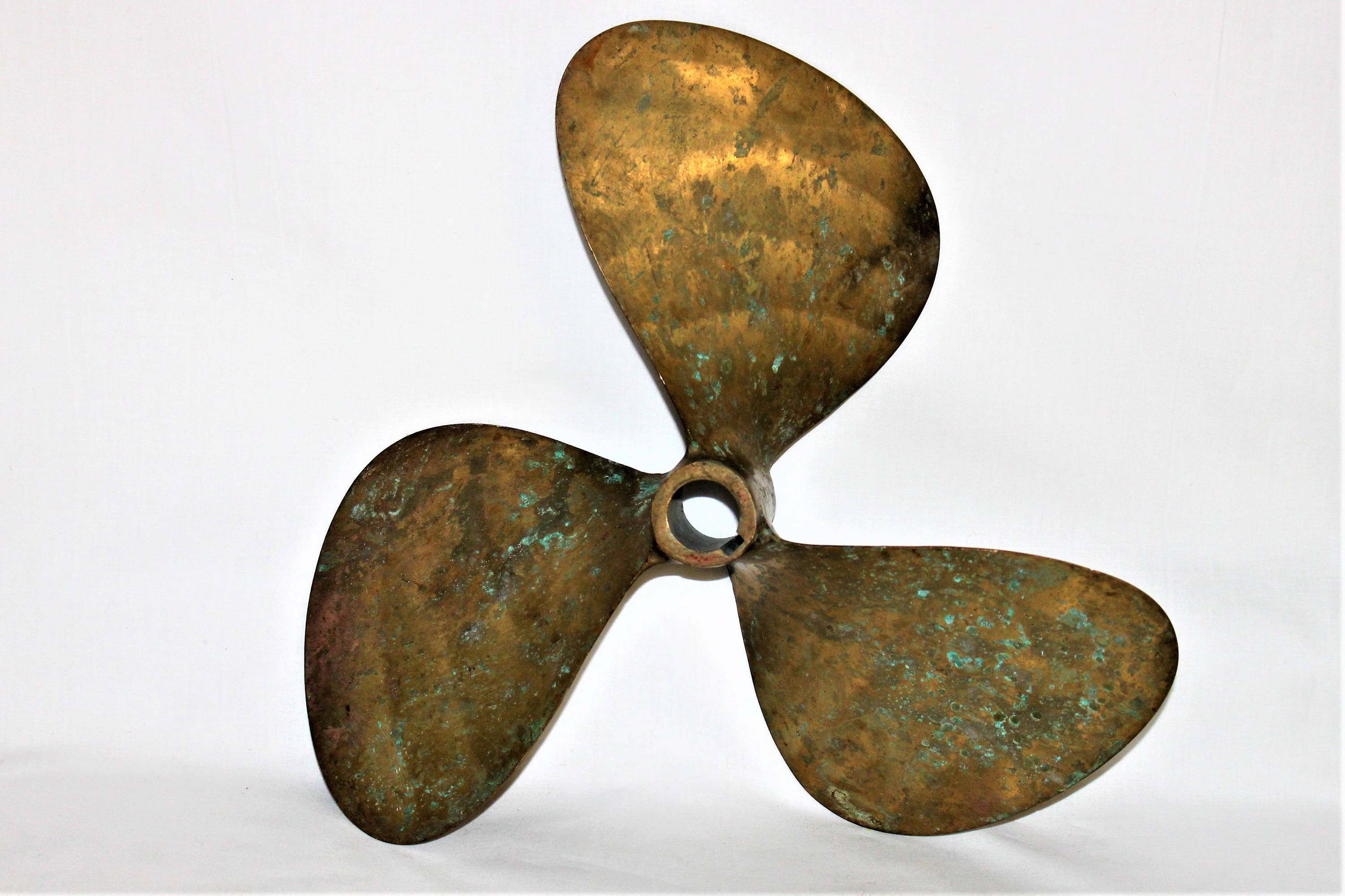 Large Vintage Michigan Dyna Three Blade Solid Brass Boat Prop 17RH18