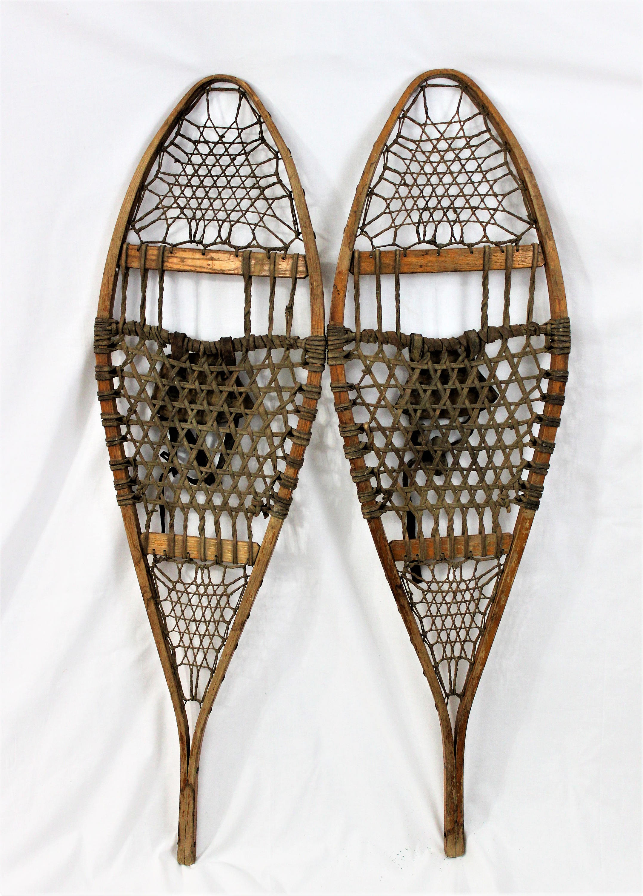 Antique 1920s 48 Wood Snowshoes, Wood Snowshoes 14 x 48