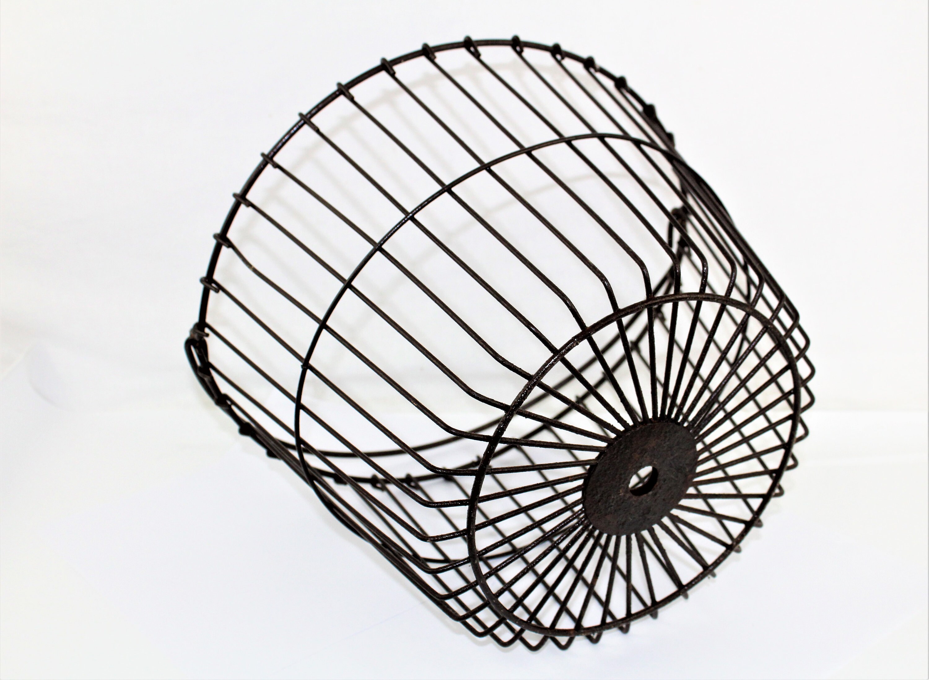 Vintage Farm Basket / Wire Basket / Egg Gathering Basket / Rustic Wire