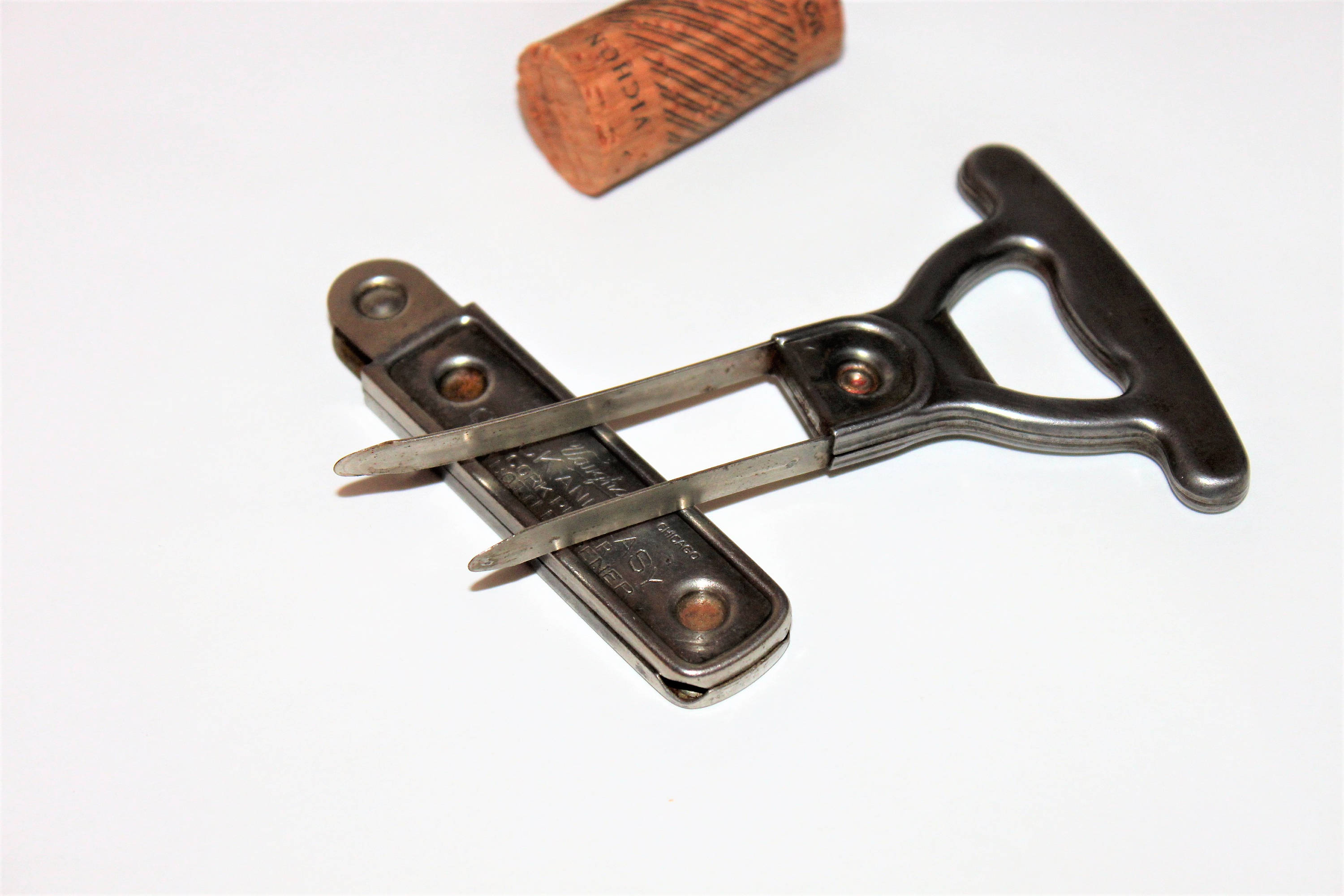 Vintage 1935 Vaughan’s Quick and Easy Cork Puller and Bottle Opener