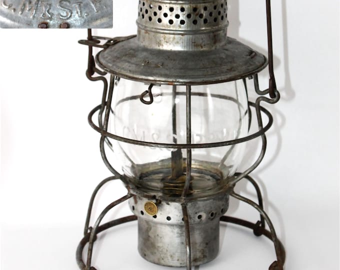 CM & St P RY Railroad lantern, Chicago, Milwaukee, and St. Paul Railroad