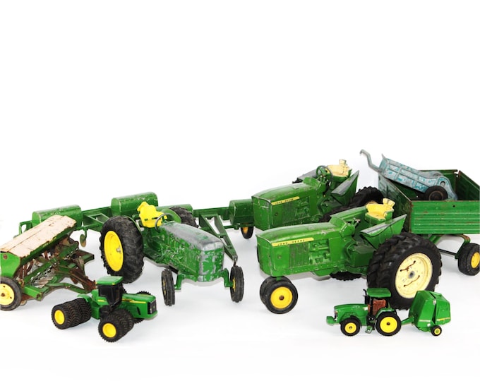 Vintage Ertl John Deere Tractor Toy Collection: Green Farm Machinery Miniatures for Enthusiasts