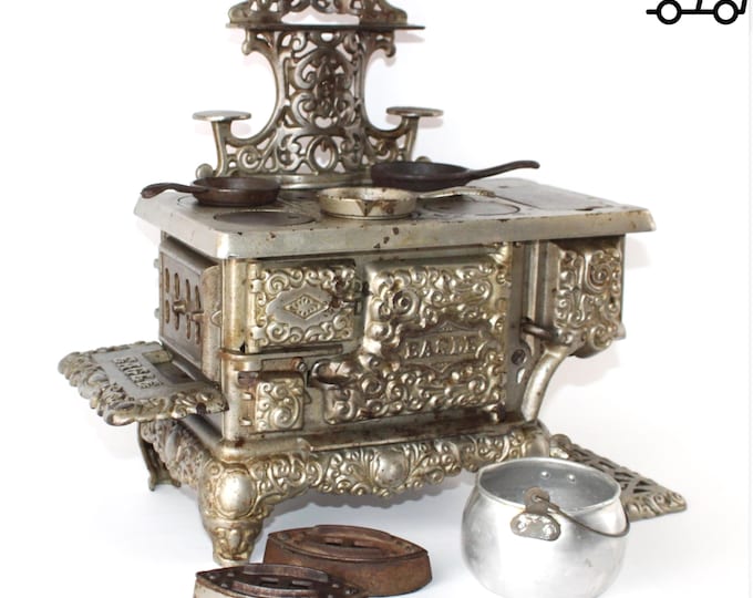 1890s Lancaster Brand Eagle Functioning Antique Toy Stove Hubley Cast Iron Collectible
