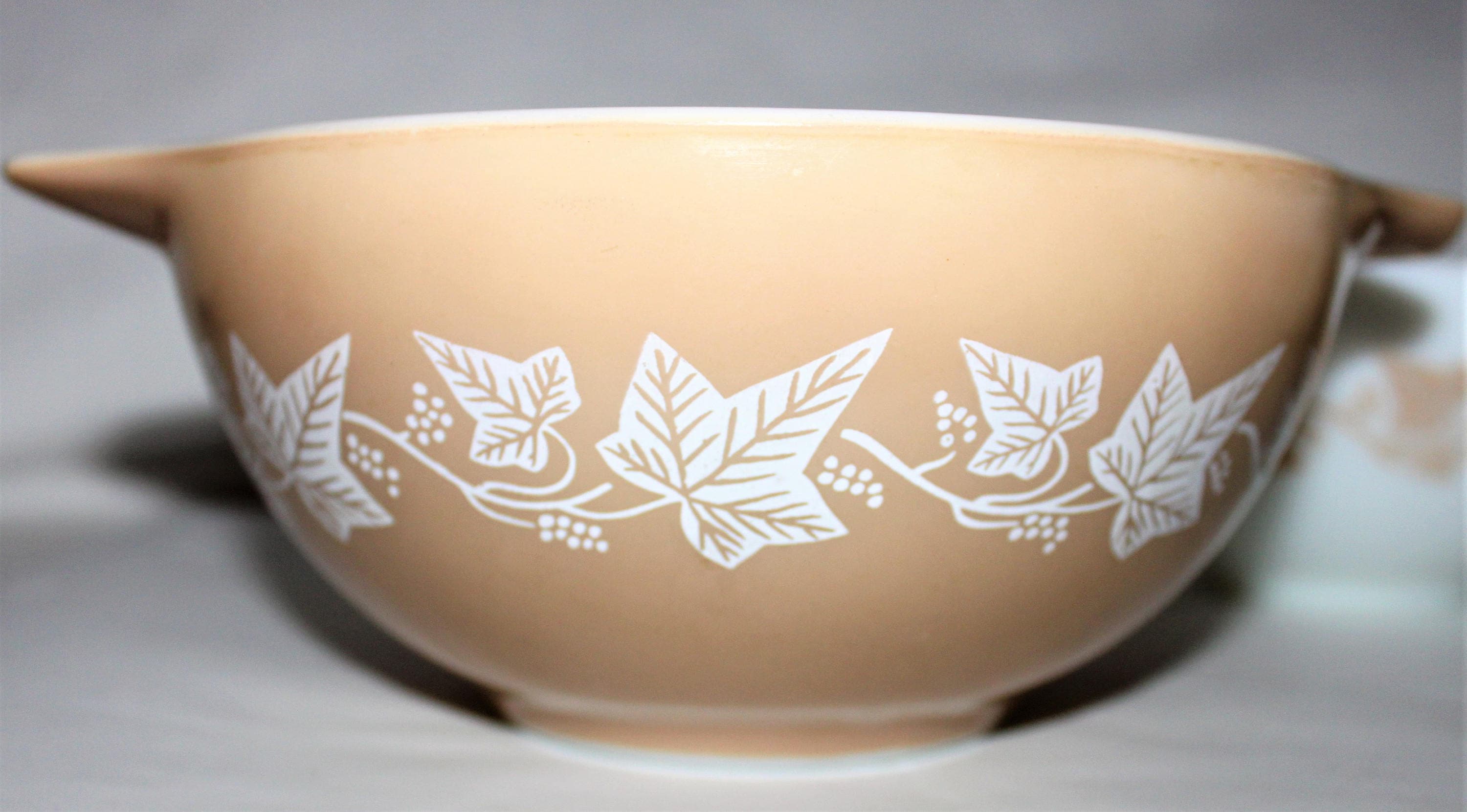Vintage 1960s Pyrex Mixing Bowl Set Sandalwood Ivy Pattern, Mixing Bowls