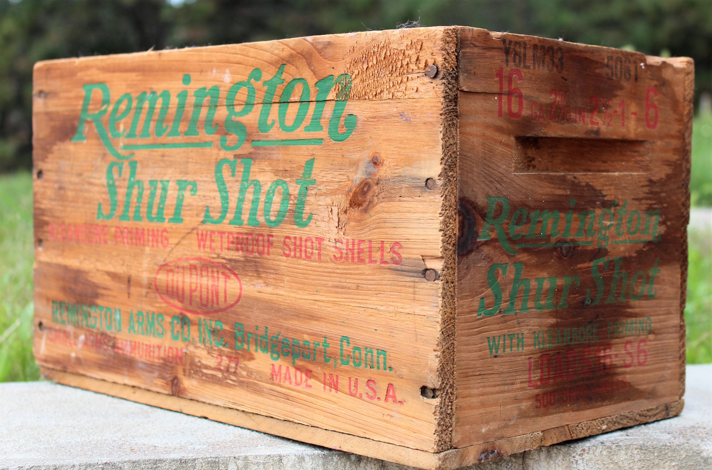 Vintage Wood Crate / Remington Shur Shot / Wooden Ammunitions Crate
