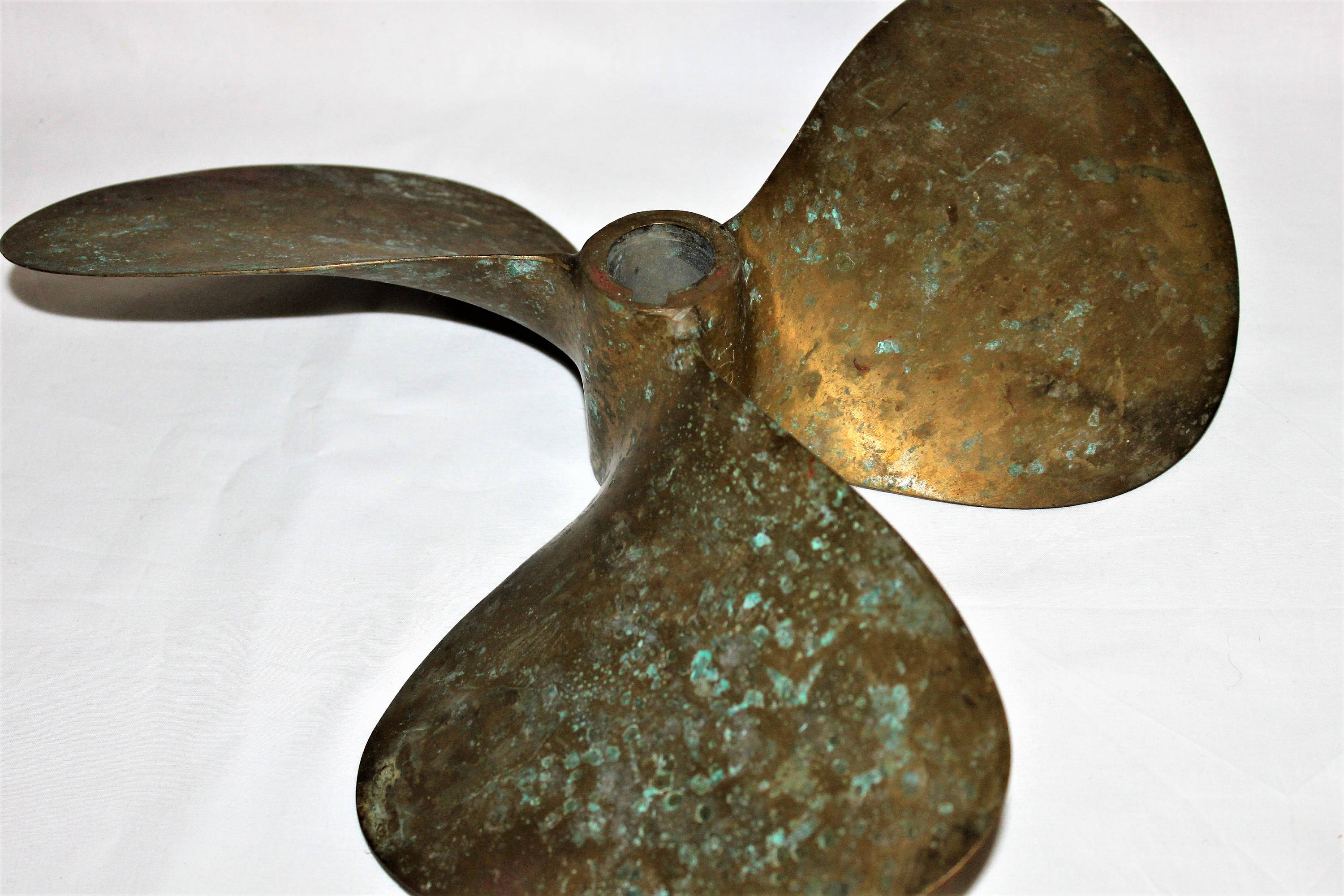 Large Vintage Michigan Dyna Three Blade Solid Brass Boat Prop 17RH18