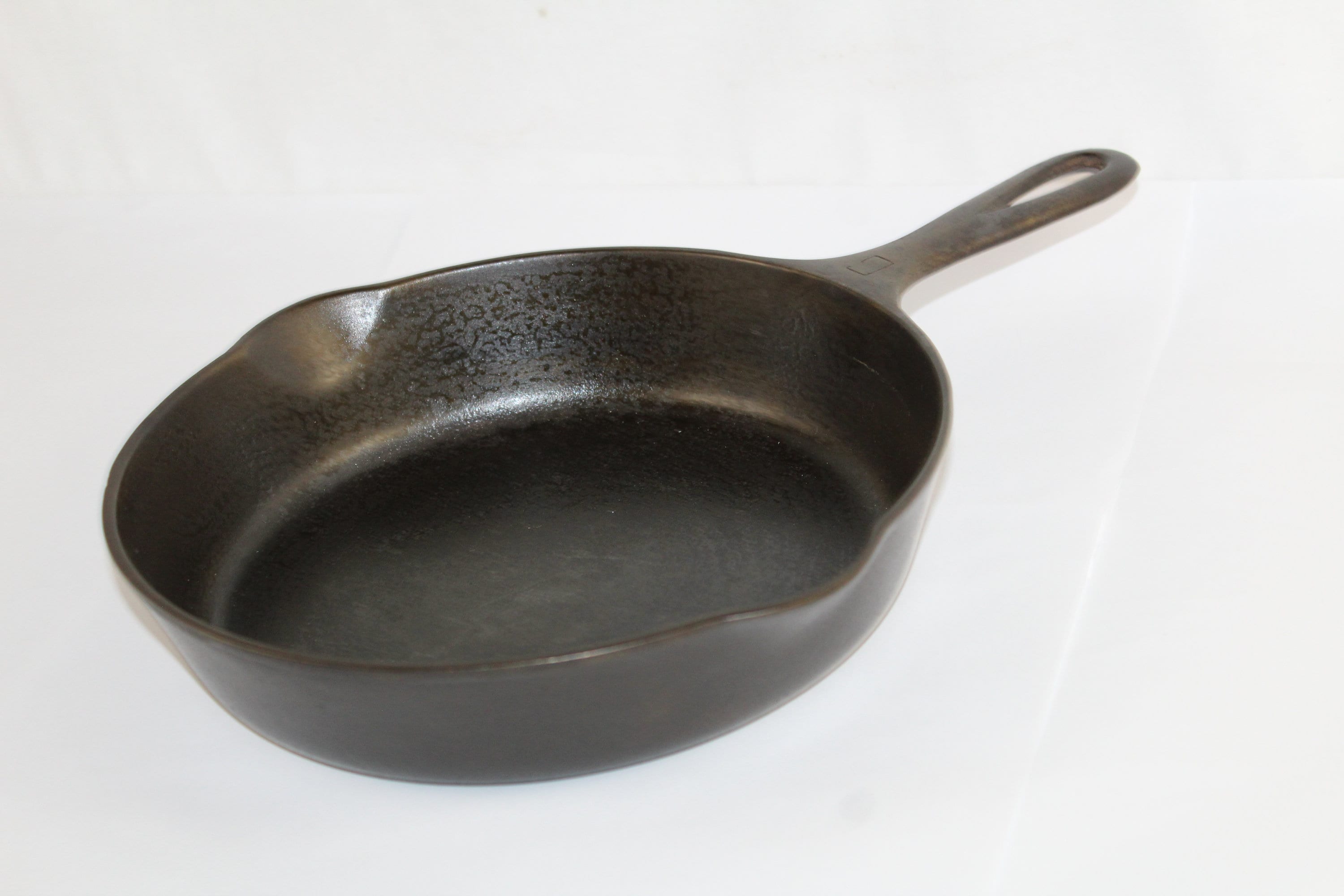 Griswold Cast Iron Skillet #6, 699 K