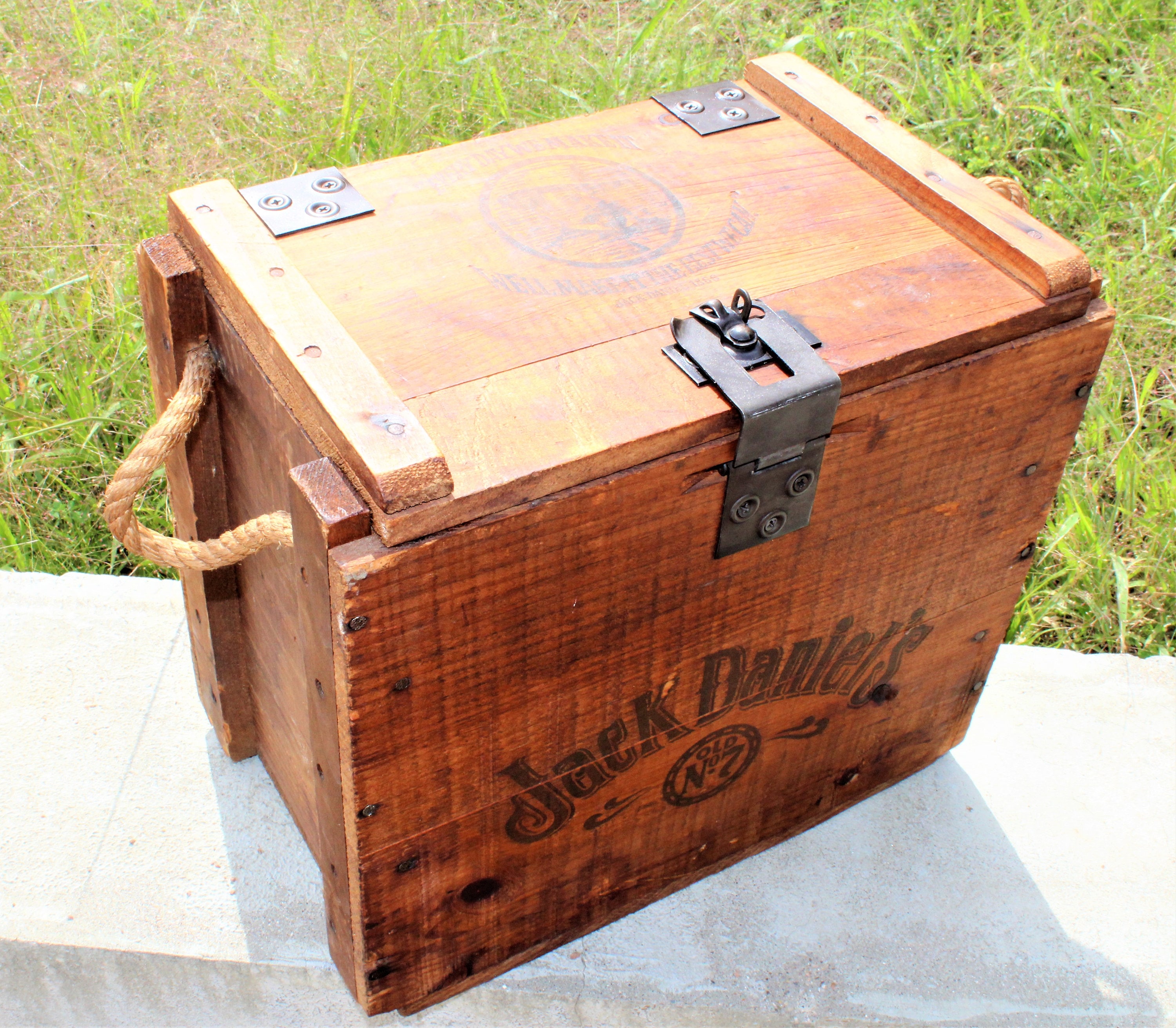 Vintage Wood Crate / Jack Daniels Wood Crate / Storage Crate