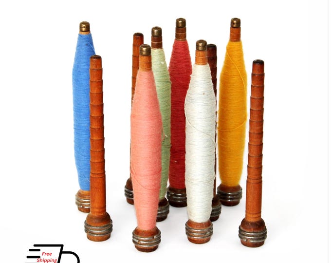 Antique Wooden Shuttle Bobbins, Weaving Spools, Quill Bobbins