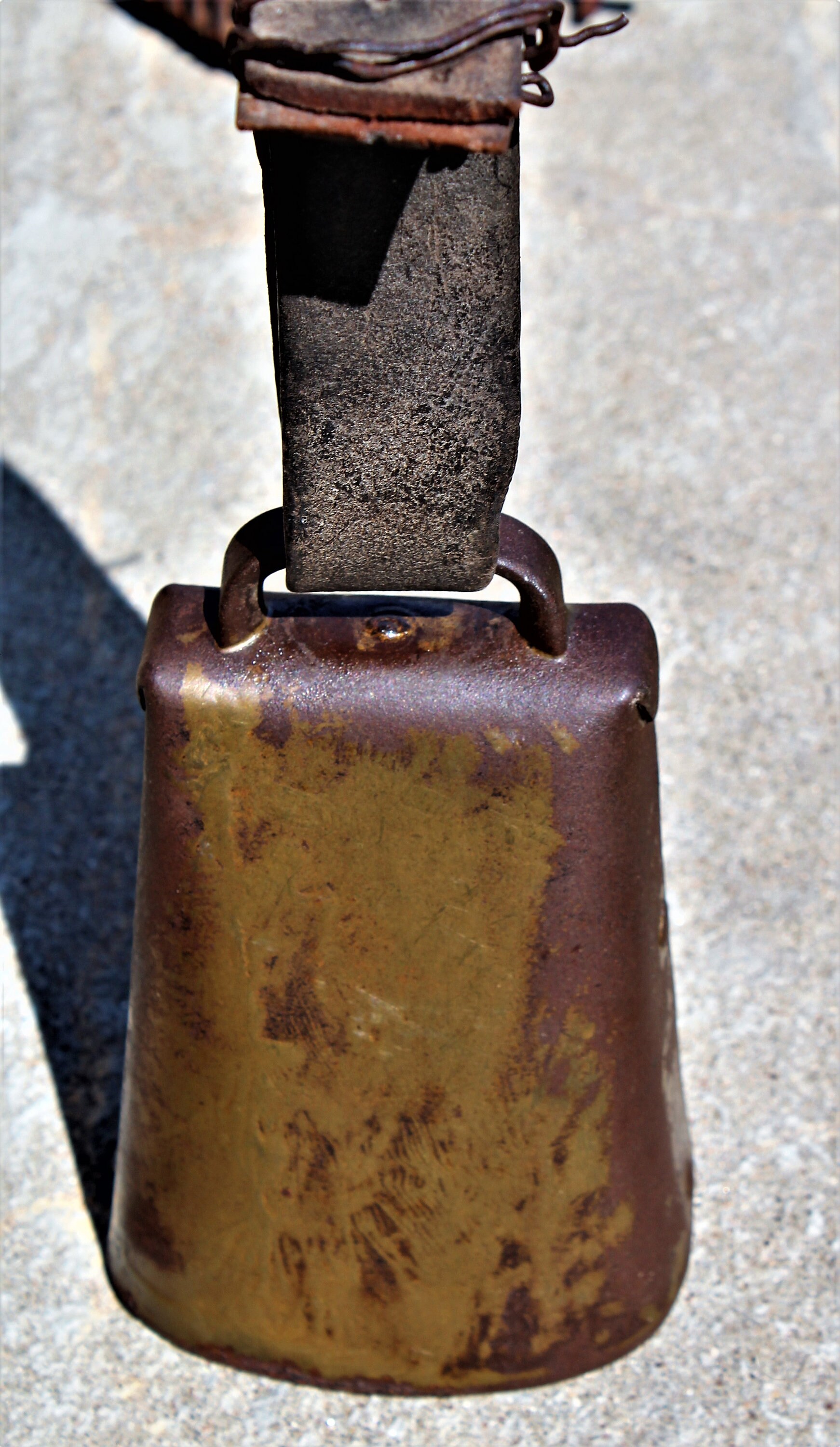 Antique Bell / Large Cow Bell / Country Home Decor