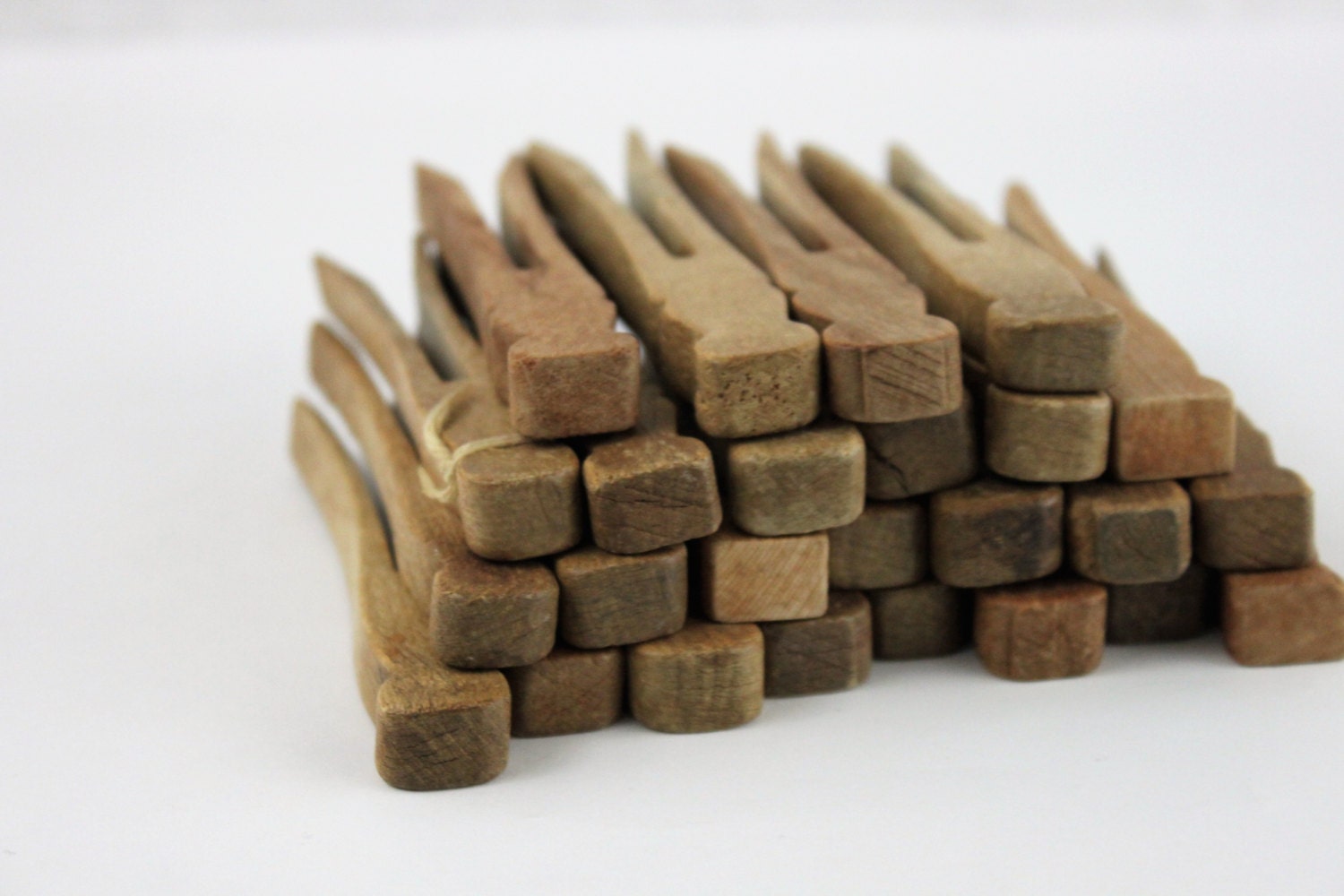 Vintage Clothespins, Set of 25, Antique Clothespins, Flat Wood