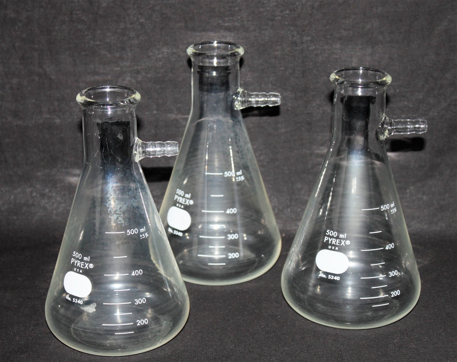 3 Used 5340500 Pyrex Heavy Wall 500ml Filtering Flasks with Sidearm