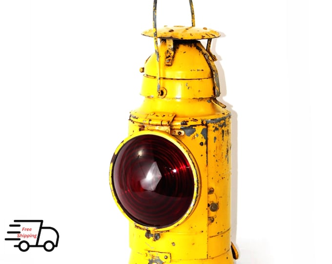 Vintage PRR Handlan Caboose Lantern: Pennsylvania Railroad Collectible Antique Light Memorabilia