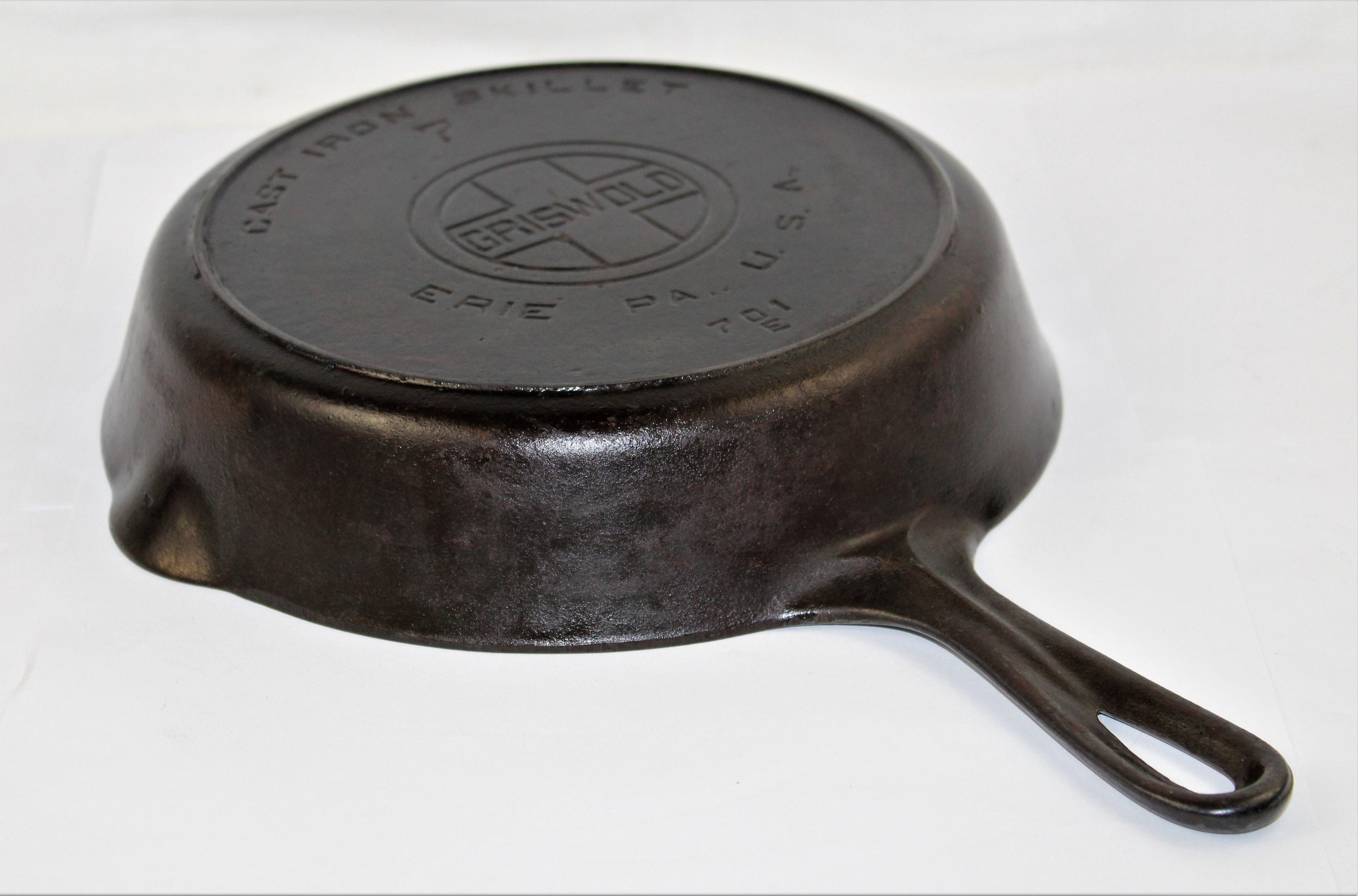 Griswold Cast Iron Cookware Part 6 #castiron #antique #history