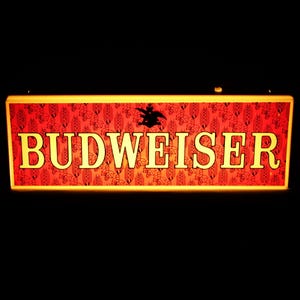 Vintage Budweiser Beer Bar Light - Retro Advertising Sign for Man Cave Decor - Breweriana Collectible