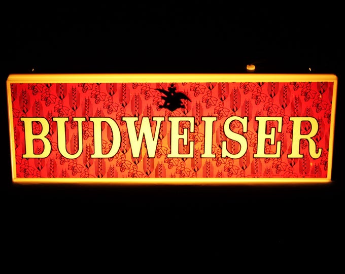Vintage Budweiser Beer Bar Light - Retro Advertising Sign for Man Cave Decor - Breweriana Collectible