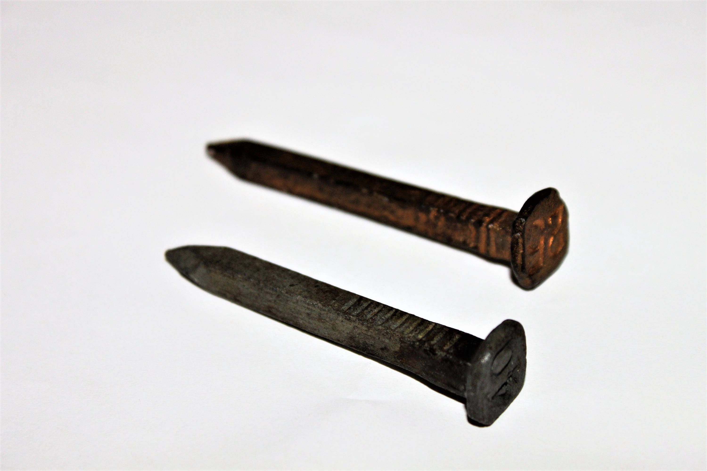 Vintage Square Shank Railroad Date Nails 1925, 1940, Railroad Memorabilia