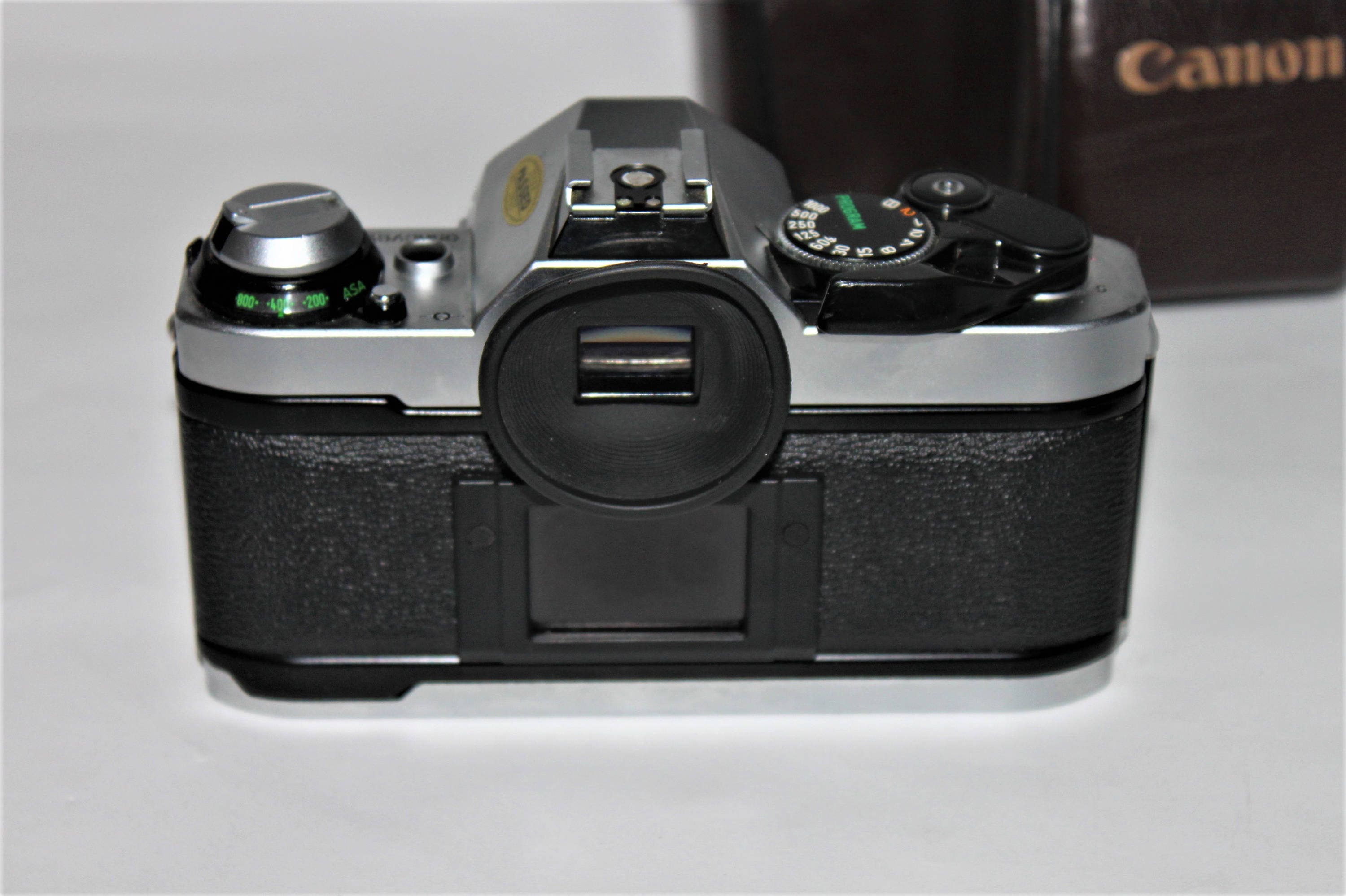 Canon - 2002rooon Amazon.com : Rokinon 35mm T1.5 Cine DS Lens for Canon EF