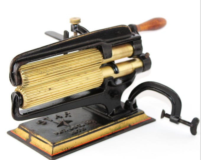 1870s Star Hand-Crank Fluting Iron
