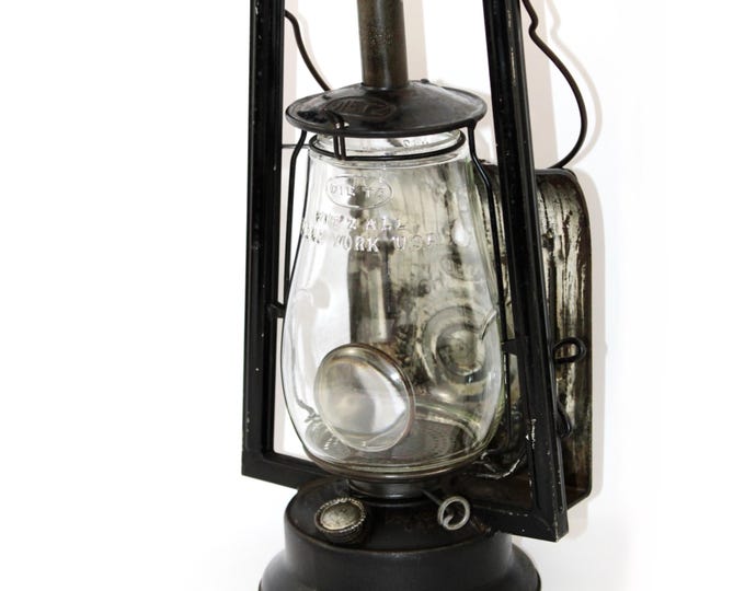 Antique Wagon Lantern, Dietz Buckeye Dash Lantern, Horse Drawn Wagon Lantern
