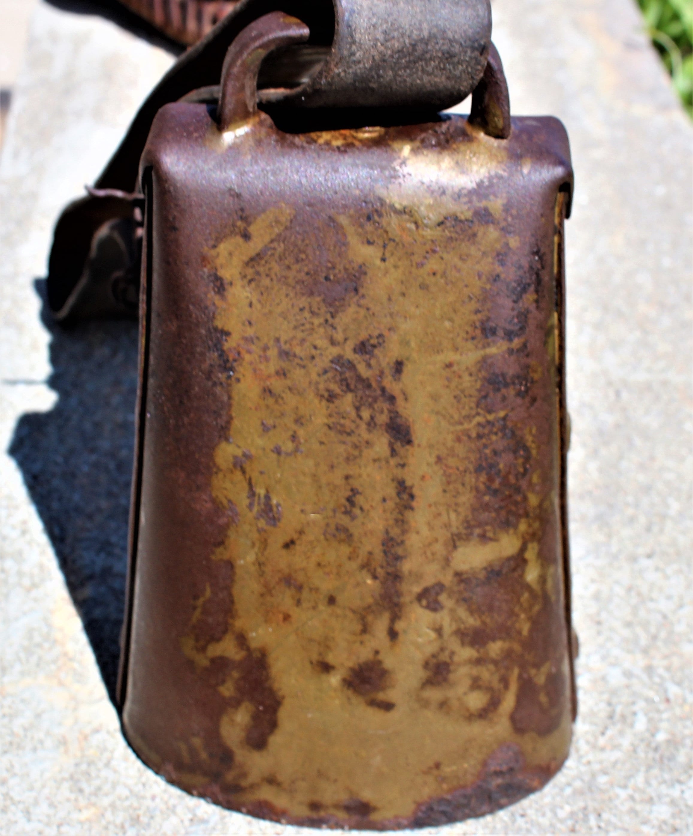 Antique Bell / Large Cow Bell / Country Home Decor