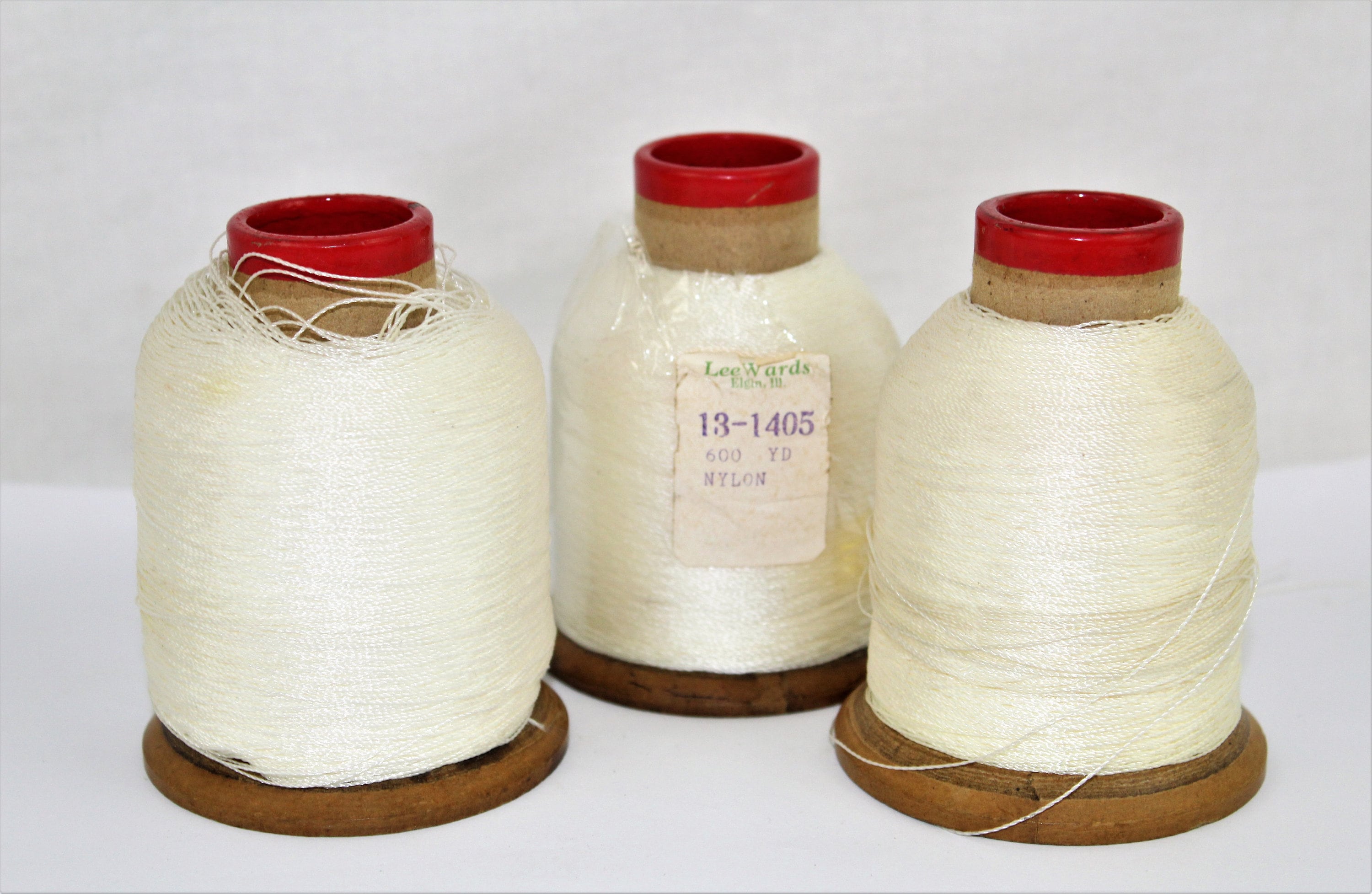 Craft Room Décor / Industrial Thread / Thread Spools / Vintage Thread Spool / Vintage Sewing