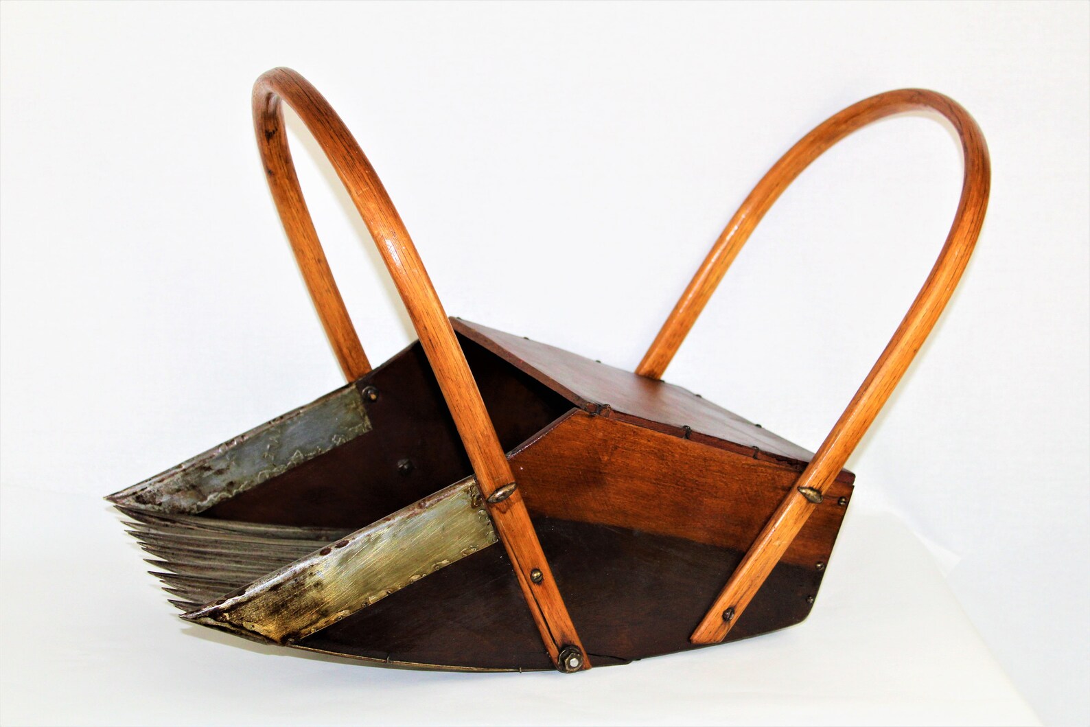 Antique Cranberry Harvesting Scoop Antique Harvesting Tool Etsy