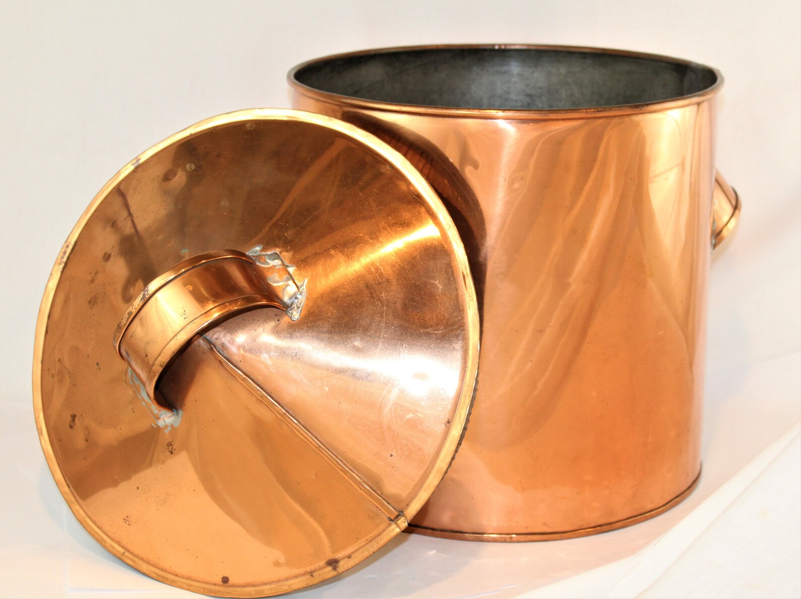 Oversized Round Copper Boiler Copper Cauldron Etsy