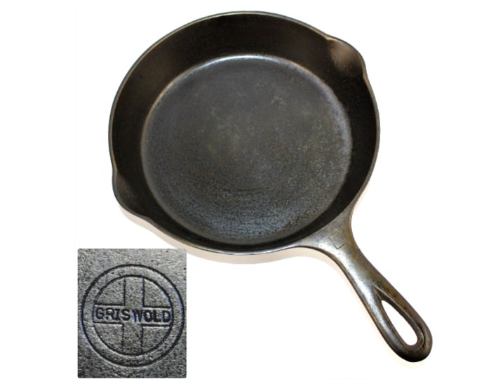 Griswold #6 Cast Iron Skillet, Small Block Logo, 699 K