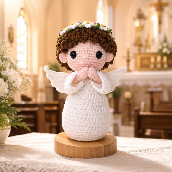 Crochet Guardian Angel Doll, Handmade Angel Figurine, Prayer Angel Decor, Religious Gift for Mom Daughter, Ready to Gift