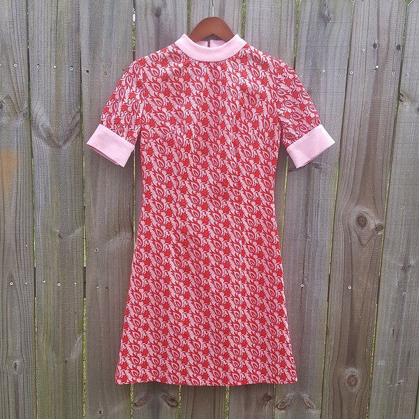 M L Large Vintage 60s Textured Trippy Groovy Pink Red Floral Print Mod Modette Preppy Short Sleeve Spring Summer Psychedelic Dress