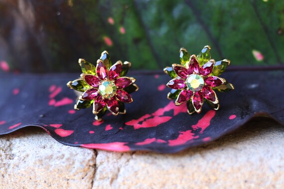 Vintage Trifari Pink Floral Rhinestone Clip Earrin