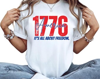 Camiseta America Freedom 1776, estampado patriótico desgastado, ropa blanca para las fiestas de Estados Unidos.